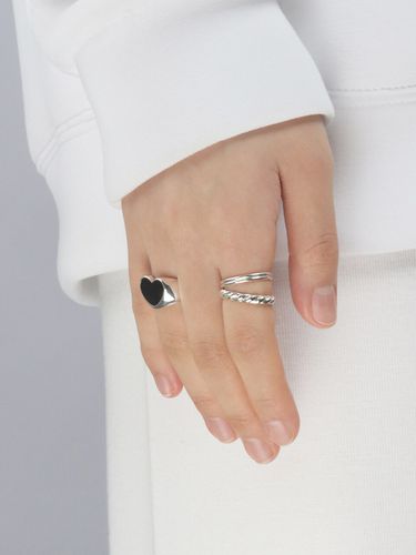 Black Love Ring - NONENON - Modalova