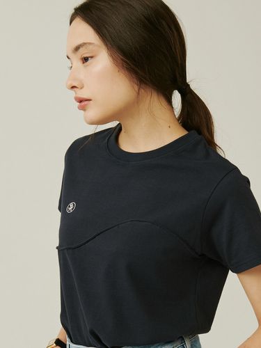 Line Tuck Tshirt - Navy - SO IR - Modalova