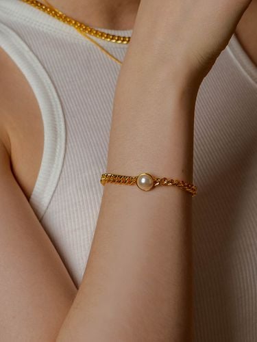 Chloe Bracelet_Gold - SUNDAY DISCO CLUB - Modalova