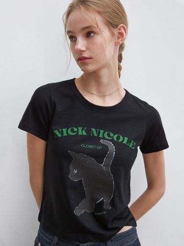 Nicole Cat Crop T-shirt (Black) - NICK&NICOLE - Modalova