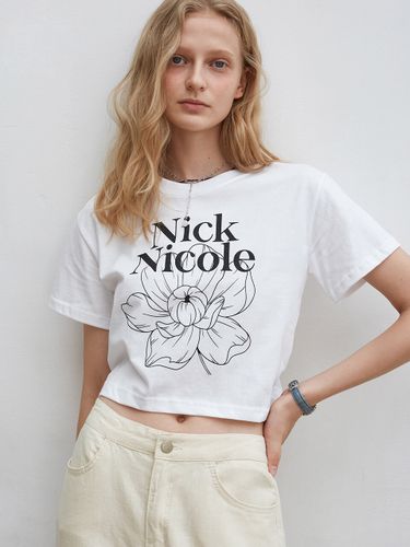 Nicole Narcissus Flower Crop T-shirt () - NICK&NICOLE - Modalova