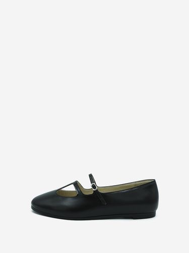 Loro T-strap Flat Shoes - (HN111-KPBK) - HYOON - Modalova