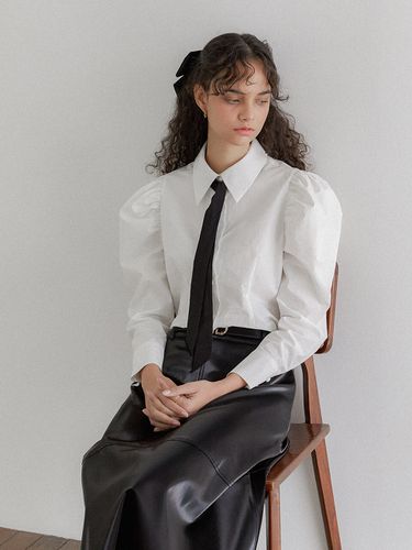 Mutton Sleeve Black Tie Blouse - NARU KANG - Modalova