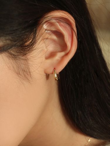 K Gold One Touch Drop Earring - Less is more - Modalova