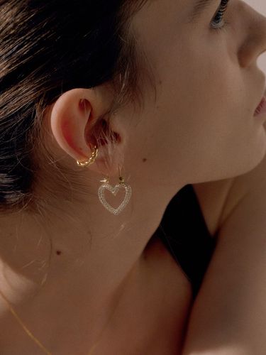 Love Side Earring - ONEENOUGH - Modalova