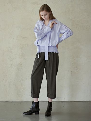 Volume Shirring Tie Blouse_Lavender - MITTE - Modalova