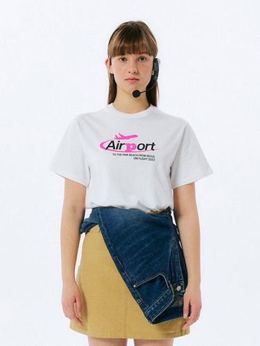 UNI Airport T-shirt (White) - UNI STUDIO - Modalova