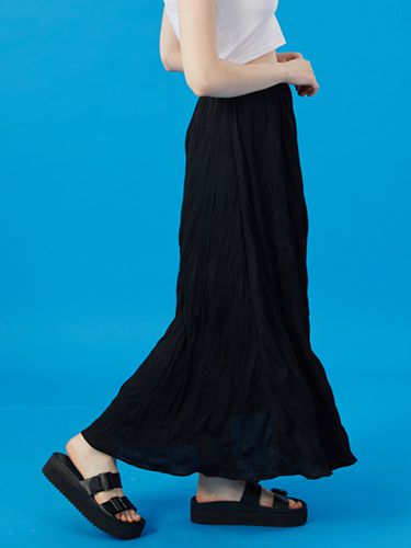 Natural Pleats Flare Long Skirt - KOLEAT - Modalova