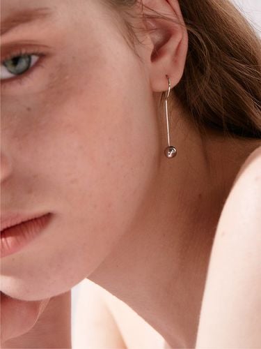 Question Mark Earrings - ONEENOUGH - Modalova