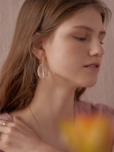 Venus Earrings - ONEENOUGH - Modalova