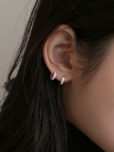 Silver Pave One-touch Earring - Less is more - Modalova