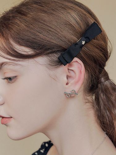 Ellie ribbon hairpin_black - ENGBROX - Modalova