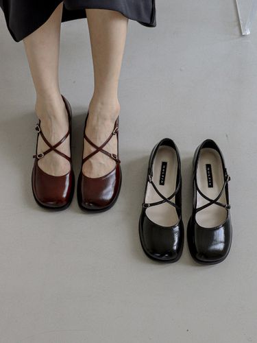 X-Strap Mary Jane Shoes - 2 Colors (22512) - MOL:pin - Modalova