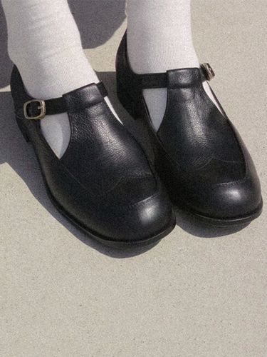 T strap Loafer_Black - heenn - Modalova