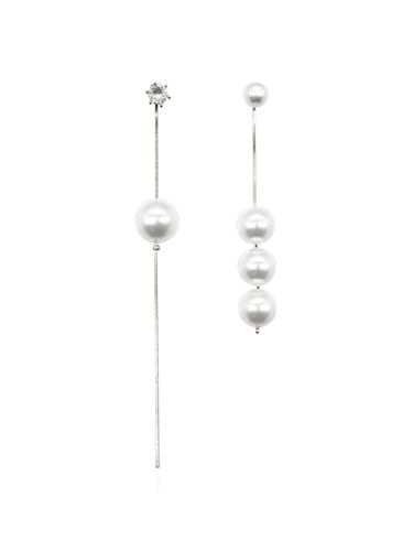 Triple Pearl Drop Earrings - ANNAFLAIR1986 - Modalova