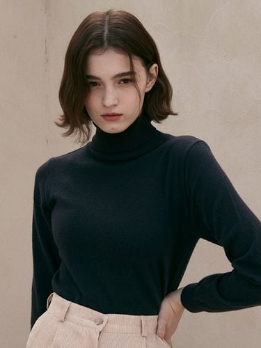 J834 Cashmere Turtleneck Knit Top () - JOORTI - Modalova