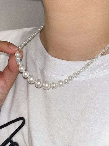 Unbal Pearl Necklace - Primaute - Modalova