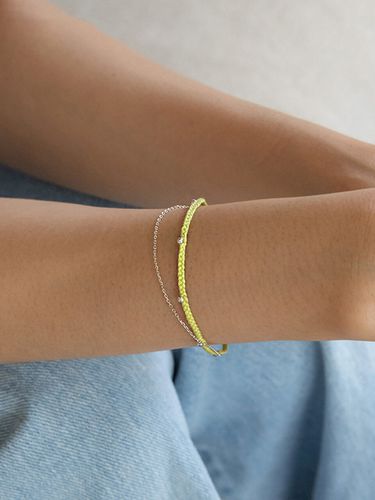 Knot Bracelet - Primaute - Modalova