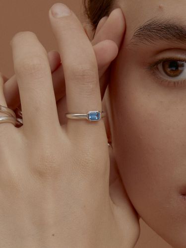 Blue Shiny Lid Ring - Invisible collage - Modalova