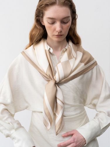 Houben Scarf Beige - Saint Luxure - Modalova