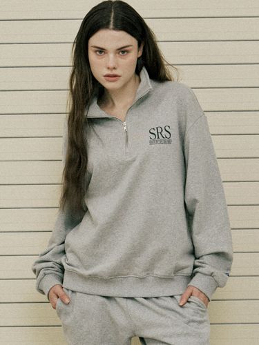 SRS Logo Half Zip-Up Sweatshirt _ - STAFFONLY - Modalova