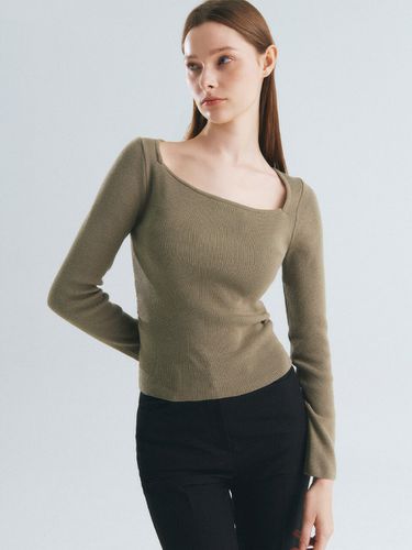 Square Neck Basic Knit_Light Khaki - CITYBREEZE - Modalova