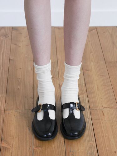 T strap Loafer_Cream - NONETHELESS - Modalova