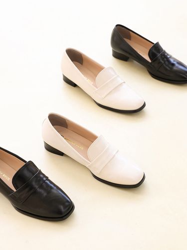 Cassidy Loafers - 2 Colors - REVEBYREVE - Modalova