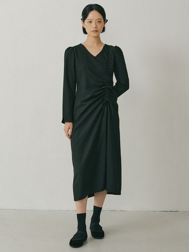 FAL V-Neck Out Shirring Ribbon Dress () - REORG - Modalova