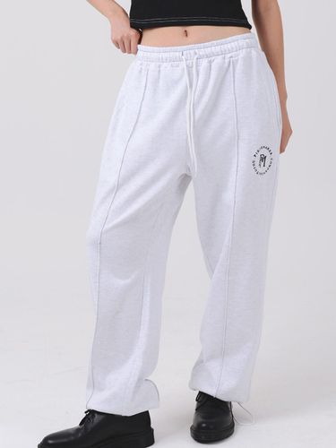 Stitch Circle Logo Sweatpants _ - PIECEMAKER - Modalova