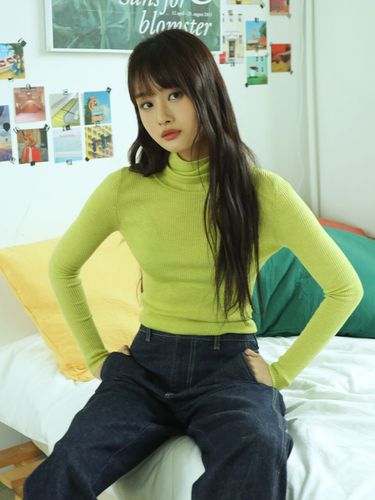 Marble Turtleneck Knit_5 Colors - OSTKAKA - Modalova