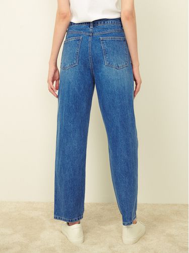 Beryl Denim Pants (Blue) - OSTKAKA - Modalova