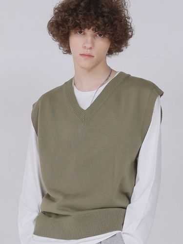 Soft Basic Knit Vest_Khaki - FANACULT - Modalova