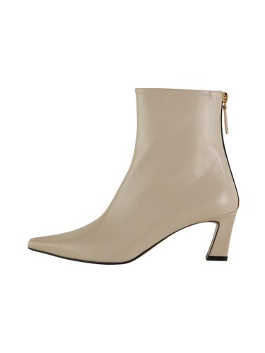 Slim Lined Ankle Boots - Reike Nen - Modalova