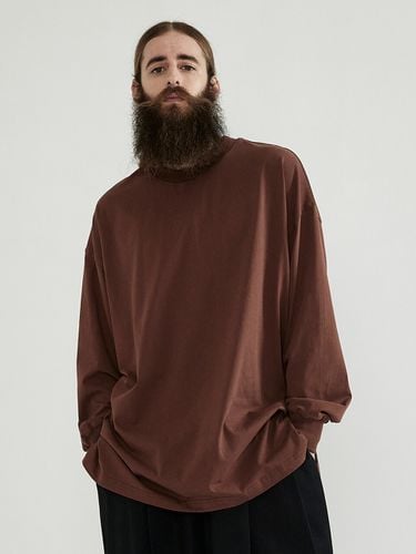 Overfit Round Long Sleeve T-Shirt_Brown - CARGOBROS - Modalova