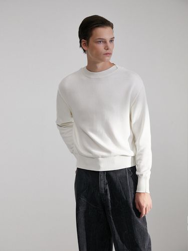 Moji Volume Crop Oversize Pullover_White - evener - Modalova