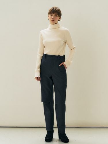 Cropped-Leg Trouser - Indigo - MAISONMARAIS - Modalova