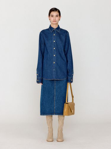 VINA Oversized Denim Shirt_Denim Blue - EENK - Modalova