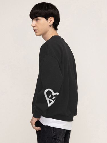 Elbow Spray Smiley Heart Drawing Sweatshirt - GRAVER - Modalova