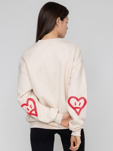 Elbow Spray Smiley Heart Drawing Sweatshirt - GRAVER - Modalova