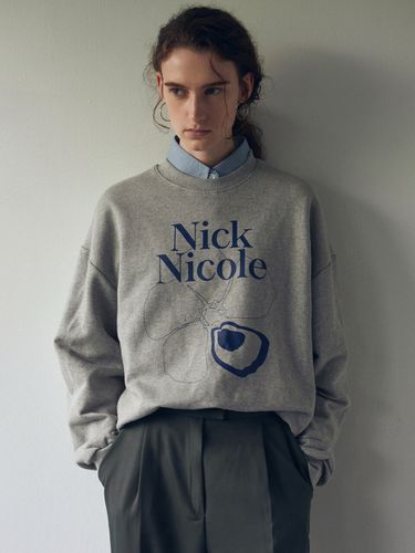 Nicole Flower Sweatshirt_Gray - NICK&NICOLE - Modalova