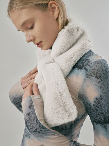 Molli Ring Eco-fur Muffler - molliolli - Modalova