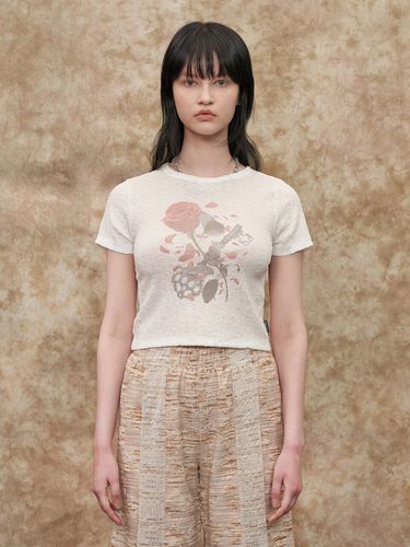 Rose T-Shirt (White) - UNALLOYED - Modalova