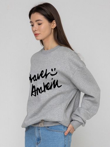 Drawing Logo Smile Sweatshirt [Grey] - GRAVER - Modalova