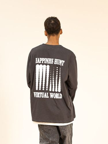 Happiness Hunt Long Sleeve T-Shirt_Dark Gray - MASSNOUN - Modalova