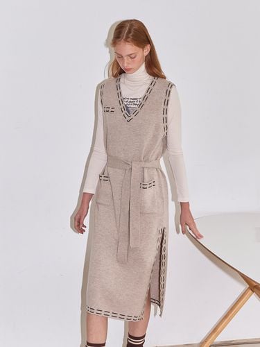 LINE] Stitch Layered Knit Dress_Beige - VITALSIGN - Modalova