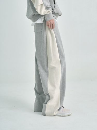 Reverse Pleat Wide Pants _ - inexcis - Modalova