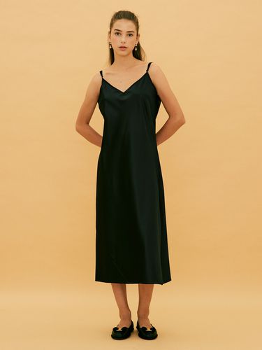 Slip Dress (3 Colors) - Your name Here - Modalova