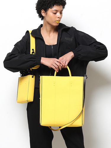 Andy Tote Bag L Neon Yellow - FLUHA - Modalova