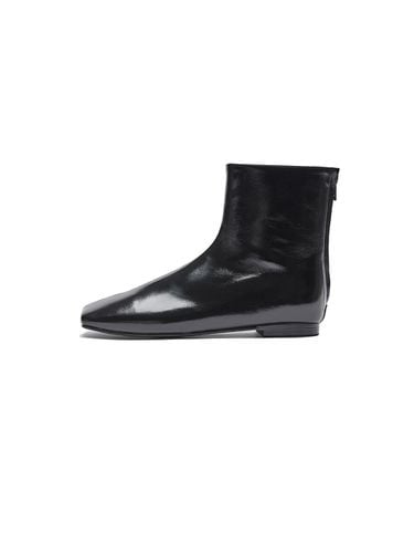 VOIR Square Toe Flat Boots_Z-Black - EENK - Modalova